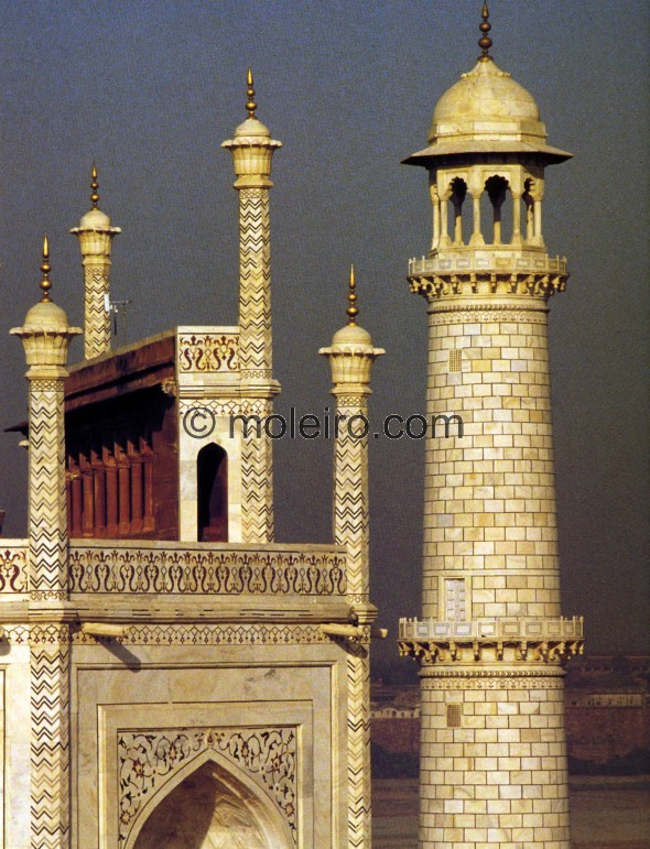 Taj Mahal (407)